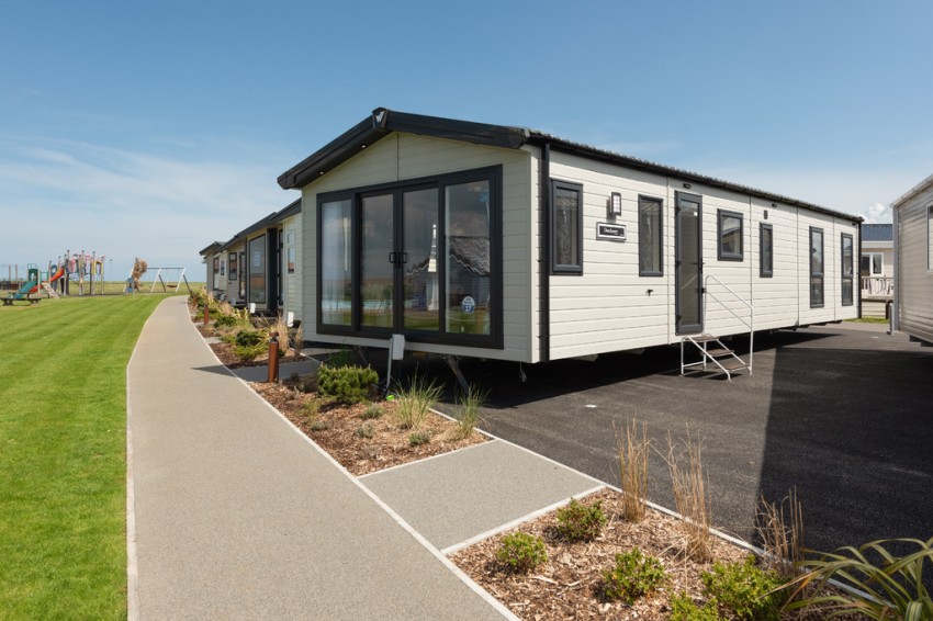 Images for The Willerby Dorchester, Seaview Holiday Park, Whitstable