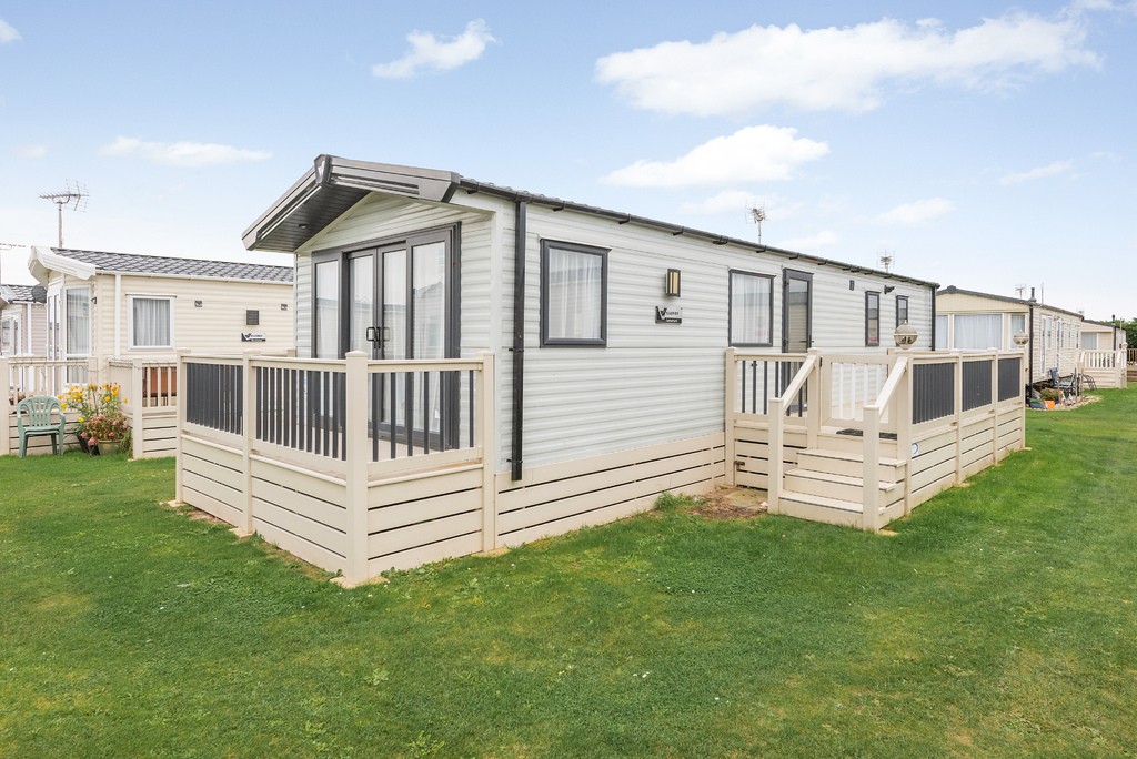 Willerby Lamberhurst, Seaview Holiday Park, Whitstable, 2 bedroom, Park ...