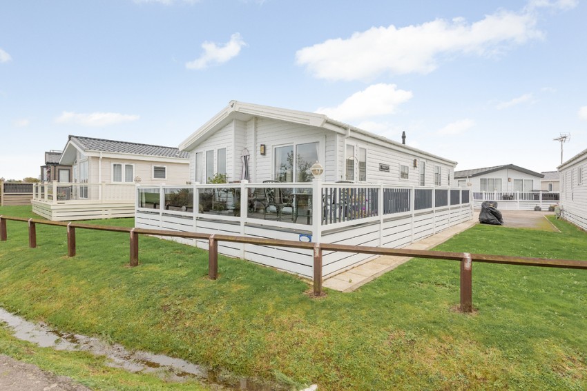 Images for Seabreeze, Seaview Holiday Park, St John's Road, Whitstable, Kent