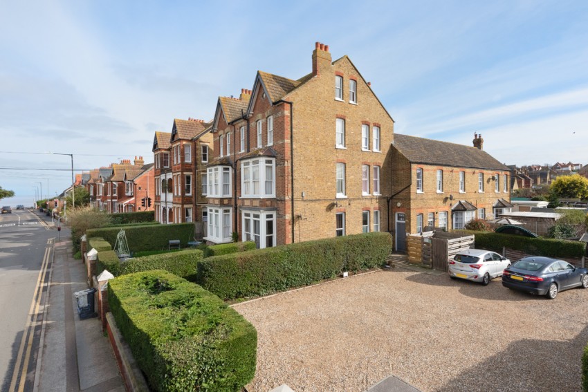 Images for Flat 2, Kent Coast Mansions, 23 Canterbury Road, Herne Bay, Kent