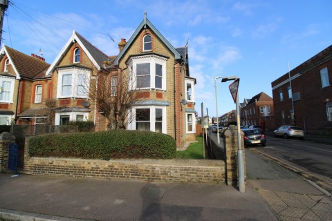 View Full Details for Victoria Park, Herne Bay, Kent